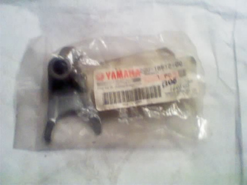 Horquilla De Caja  Yamaha Yfz350 Banshee Orig Stinger Motos