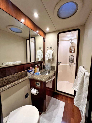 Imagen 10 de 12 de Yate Sea Ray Sedan Bridge 58 Lv2322