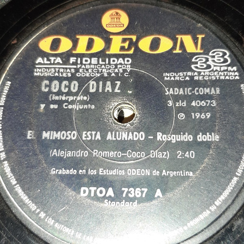 Simple Coco Diaz Su Conjunto Odeon  C22