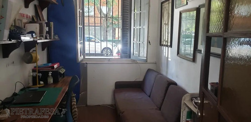 Imagen 9 de 13 de Casa A La Venta - 3 Dormitorios - 1 Baño - Patio - Parrillero - Pedro Berro - Pocitos