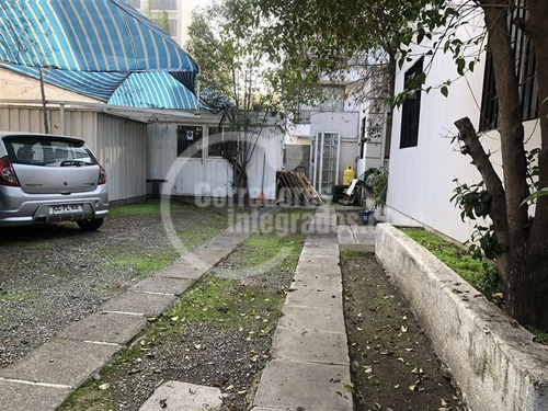 Imagen 3 de 13 de Casa En Venta De 5 Dorm. En Providencia