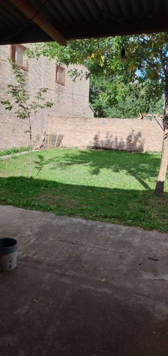 Imagen 7 de 12 de Venta En Junin (bs As) Casa, Cercana Clínica Pequeña Flia.