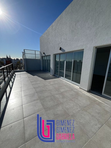 Venta De Departamento Dos Dormitorios Calle 54 E/ 23 Y 24