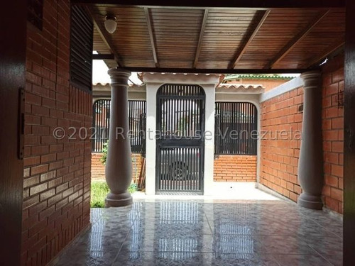 Imagen 17 de 27 de Jorge Sayegh, Vende Hermoso Town House #22-13404