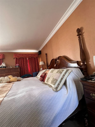 Casa En Venta De 3 Pisos Con 5d- 5b - 2e En La Serena