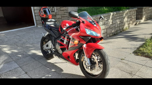 Imagen 2 de 13 de Honda Cbr 600 Rr