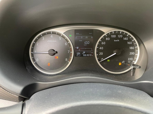 Imagem 8 de 15 de Nissan Kicks 2018 1.6 16v Sv Aut. 5p