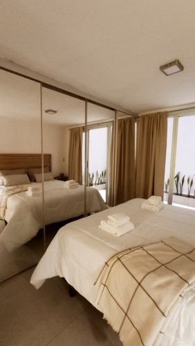 Imagen 19 de 29 de Alquiler Temporario Departamento Dos Ambientes Palermo Holywood, Cochera Privada Apta Camioneta, Jacuzzi, Parrillas