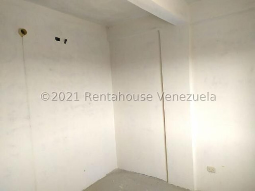Imagen 13 de 30 de Casas En Venta En Cabudare, Lara. Código Flex: 22-14921 #0424 556 57 59 Monica C.