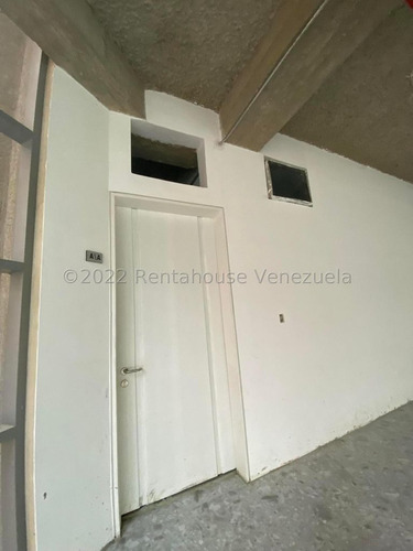 Imagen 12 de 15 de Claudia Lopez Vende Local Comercial En Las Mercedes Mls #22-21636