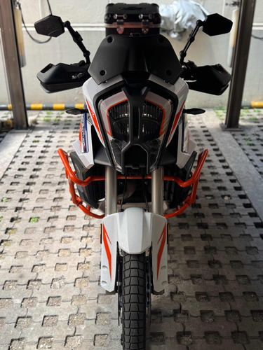 Ktm Super Adventure R Con Bastantes Extras
