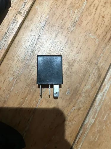 10 Pezzi Relè Di Alimentazione SONG CHUAN 871-1C-S-R1 12VDC – 5 Pin 35A/20A