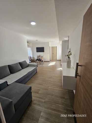 Departamento 2 Ambientes ......alquilado...... En Villa Luro