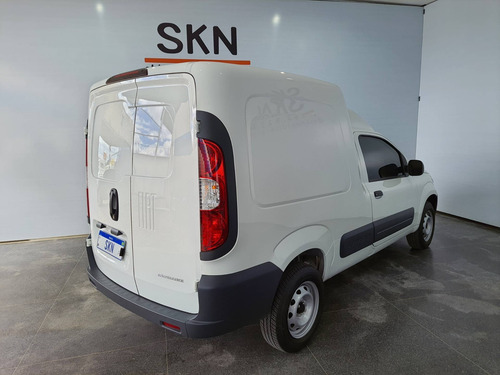Imagem 4 de 10 de Fiat Fiorino 1.4 Mpi Furgão Endurance 8v Flex 2p Manual