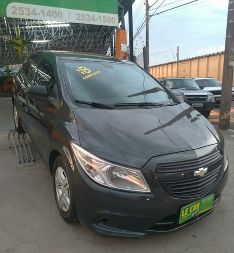 Imagem 3 de 9 de Onix Hatch Joy 1.0 8v Flex 5p Mec.