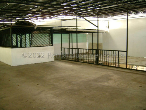 Imagen 14 de 16 de Ls Alquila Edificio Comercial La Campiña 23-12016