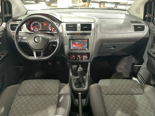 Imagem 5 de 12 de Volkswagen Fox Trendline 1.6 Flex 8v 5p