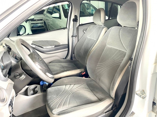 Imagem 8 de 14 de Chevrolet Agile 1.4 Ltz