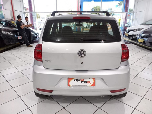 Imagem 5 de 10 de Volkswagen Fox 1.6 Mi 8v