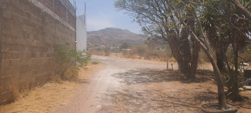 Terreno En Venta En El Camino Al Cárcamo En La Zona Sur De G