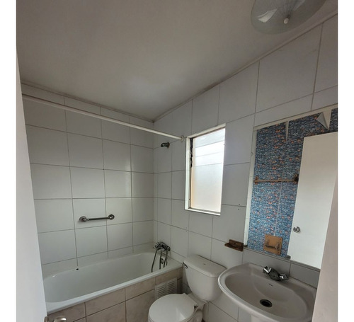 Vendo Amplia Casa Av. Troncal San Francisco, Puente Alt
