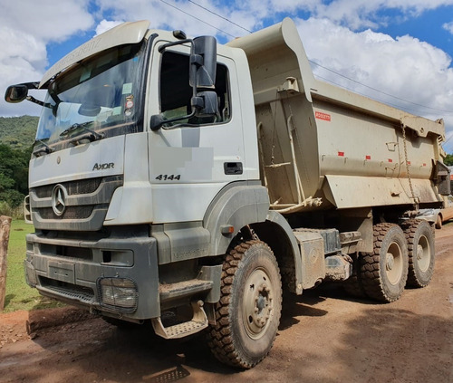 Imagem 11 de 15 de Mercedes-benz Axor 4144 6x4 Ano 2020 Traçado Caçamba