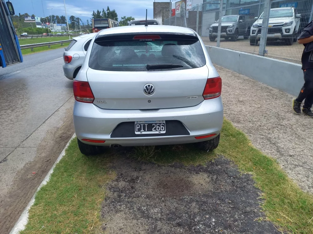 Volkswagen Gol Trend 1.6 Sportline 101cv