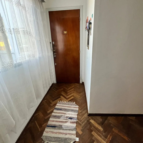 Venta Apartamento 2 Dormitorios Centro Montevideo V