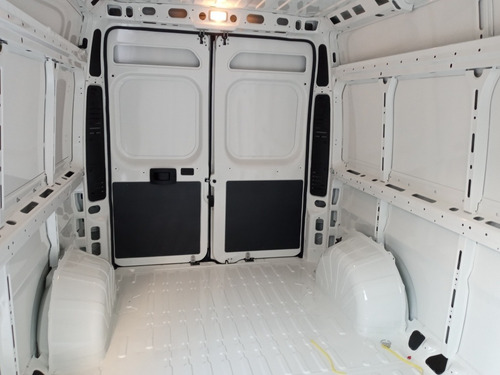 Imagen 10 de 15 de Peugeot Boxer 2.2 Hdi 435 Lh Premium 0km 2022