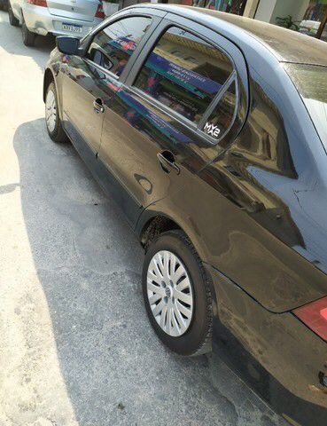 Imagem 3 de 4 de Volkswagen Voyage 2011 1.0 Vht Trend Total Flex 4p