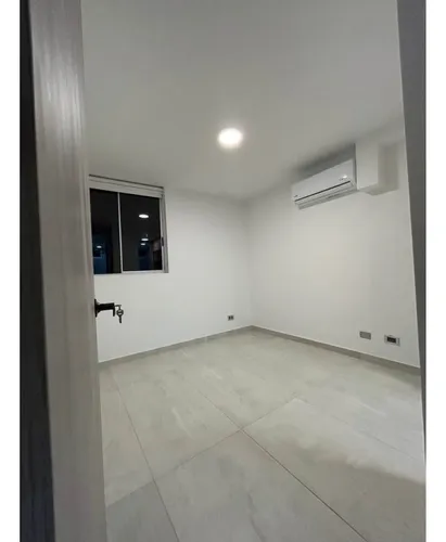 Venta Apartamento 60mts2, En Las Guabinas, Yumbo, 13495-1