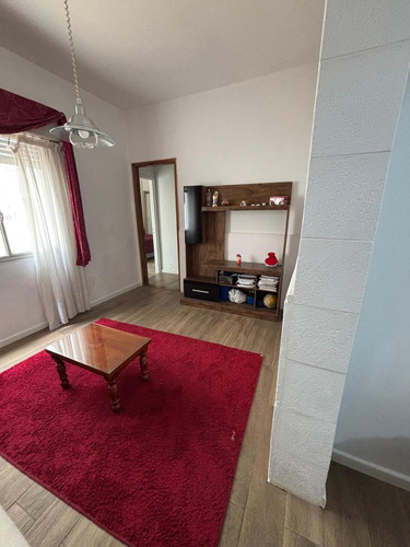 Departamento En Planta Baja Con Patio En Zona Centro
