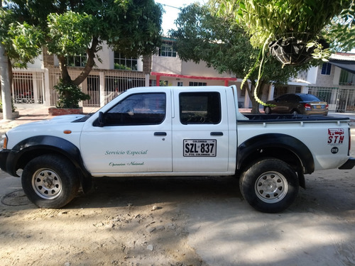 Nissan Frontier 4x4 Diesel 2013