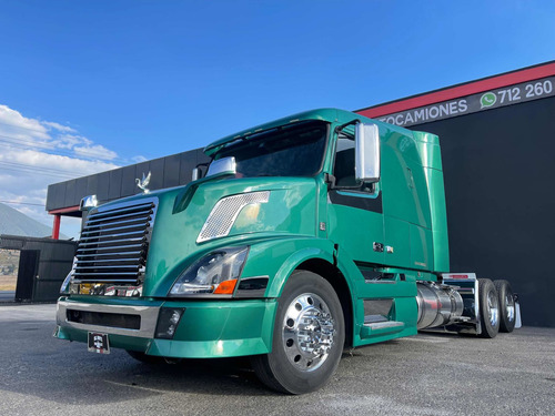 Imagen 1 de 8 de Tracto Camion Volvo 2013