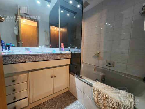 Departamento Semipiso 3 Dormitorios De Categoría - Yrigoyen Al 400, Nueva Cordoba