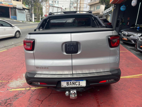 Fiat Toro 1.8 Endurance 16v Flex 4x2 Aut. 4p