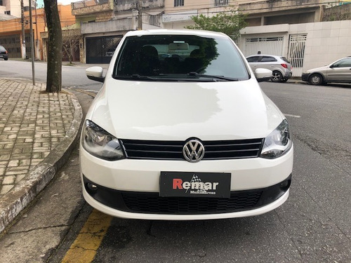 Volkswagen Fox Highline 1.6 Completo Total Flex
