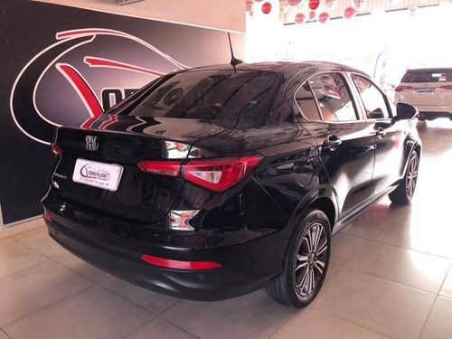 Fiat Cronos 1.8 E.torq Flex Precision Manual