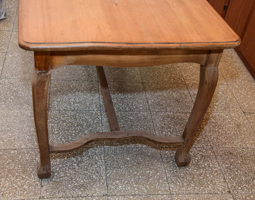 Mesa Antigua De Pino Oregon