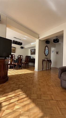 Departamento En Venta De 3 Dorm. En Viña Del Mar