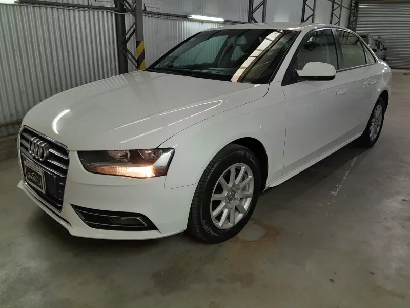 Audi A4 2.0 Ambition I 143cv Multitronic