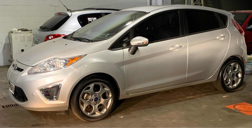Ford Fiesta Kinetic Design 1.6 Design 120cv Titanium 2012