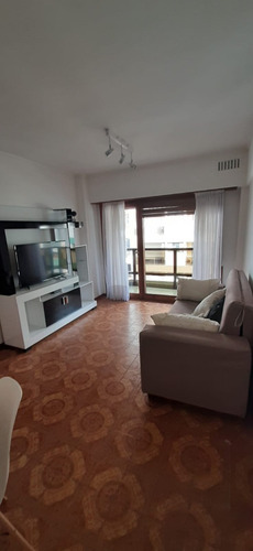 Imagen 4 de 13 de Dueño Vende Excelente Departamento 2 Ambientes Al Frente La Perla
