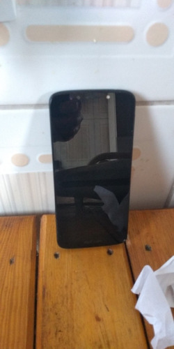 Vendes Moto G6 Play 32 Semi Novo Sem.detalhes $650