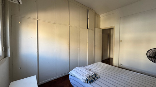 Venta De Amplio 2 Amb En Almagro