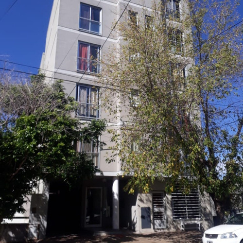 Departamento Monoambiente En Venta, La Plata, Casco Urbano, Zona Parque San Martín. 38 M2. Amplio Y Luminoso