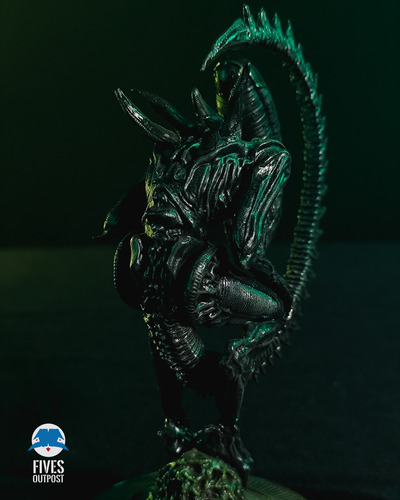 Alien Xenomorfo 1:10 Pintado A Mão Em Resina 12k