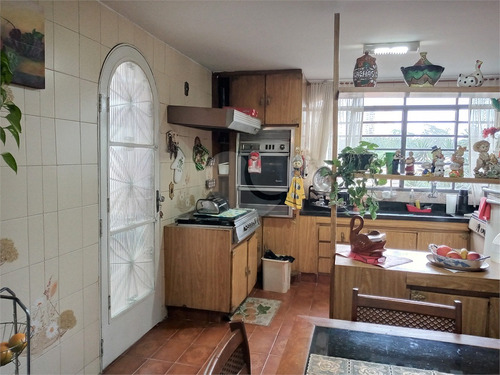 Imagem 13 de 30 de Vende-se Casa/sobrado, Jardim Umuarama, 3 Dormitórios 1 Suíte, Possui Subsolo Independente Com Salão - Reo459353