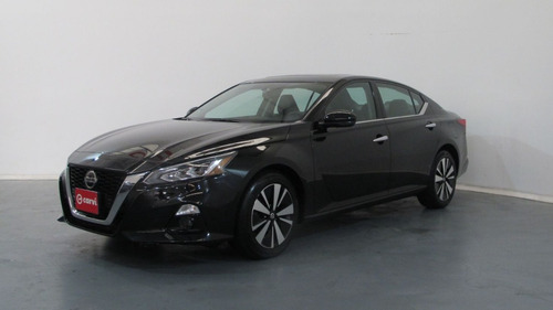 Nissan Altima 2.5 Advance Cvt