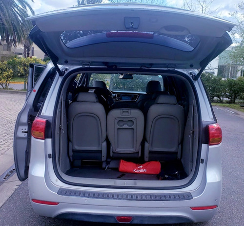 Kia Carnival Ex 2.2 At Crdi 7 Asientos Gris 5p Premium 2017